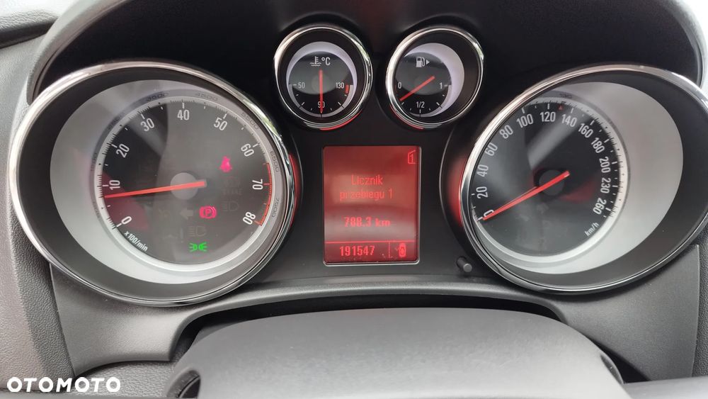 Opel Astra 1.4 Turbo Cosmo - 5