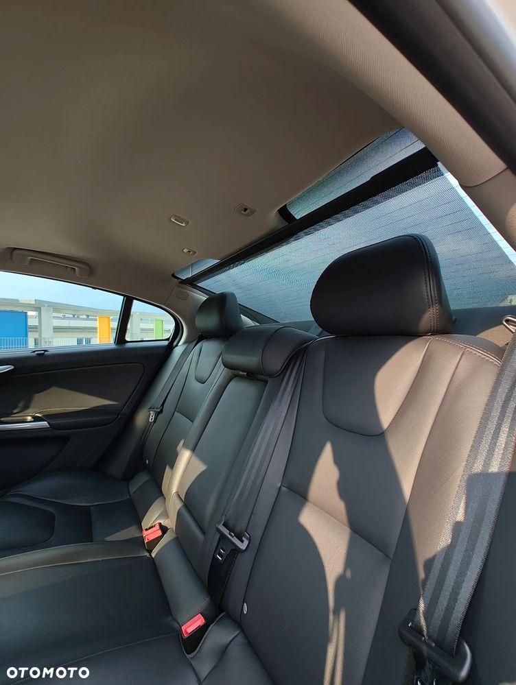 Volvo S60 - 13