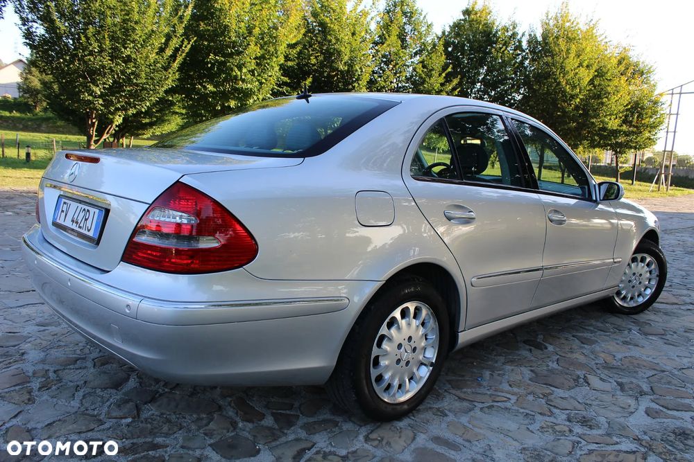 Mercedes-Benz Klasa E - 6