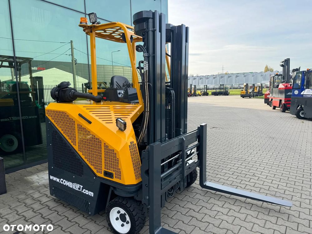 Combilift CB3000 // LPG // 6905 godzin !!! Duży wybór Combiliftów - 7