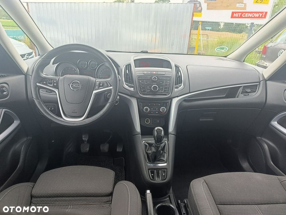 Opel Zafira - 13