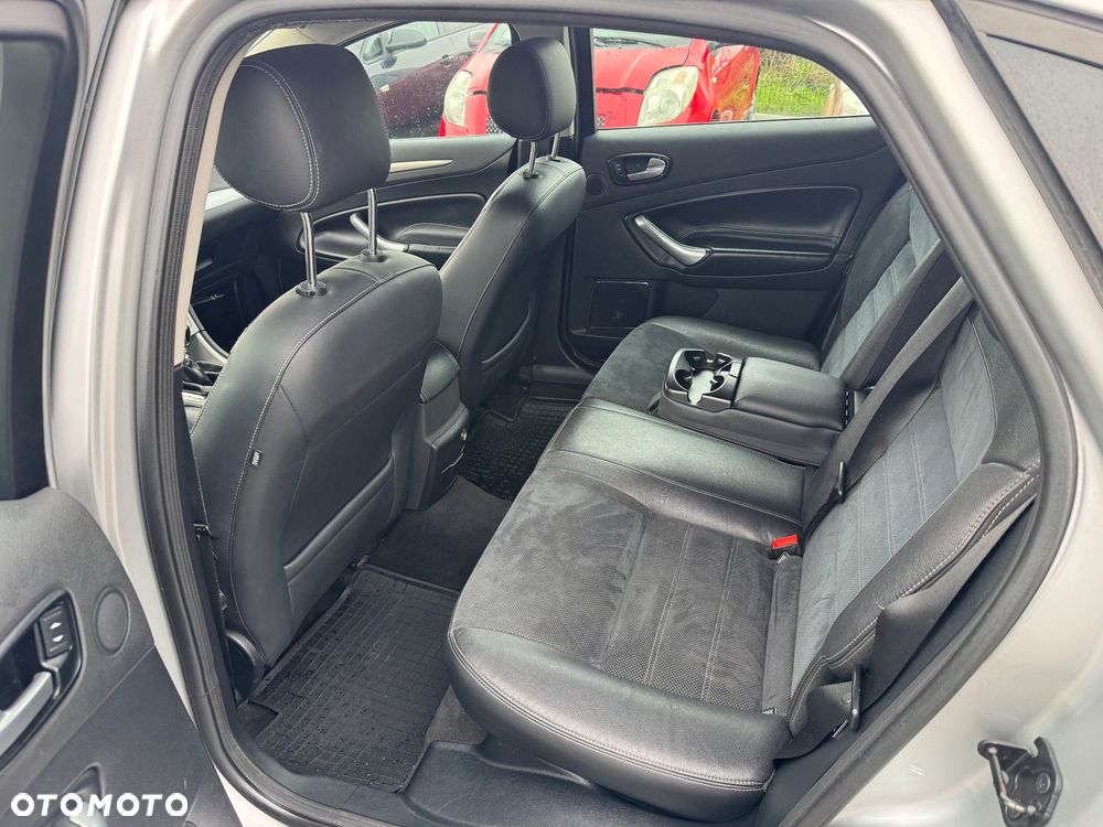 Ford Mondeo 1.8 TDCi Titanium X - 18