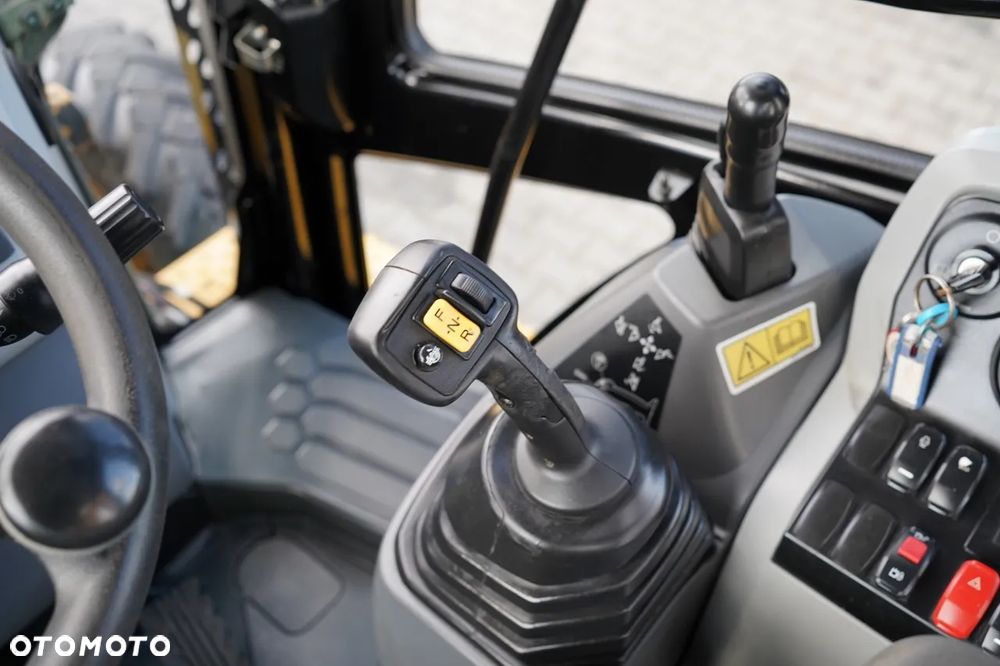 Caterpillar 432F / KOPARKO-ŁADOWARKA / 2017 / 5700 MTH / KLIMATYZACJA / KOMPLET ŁYŻEK - 30