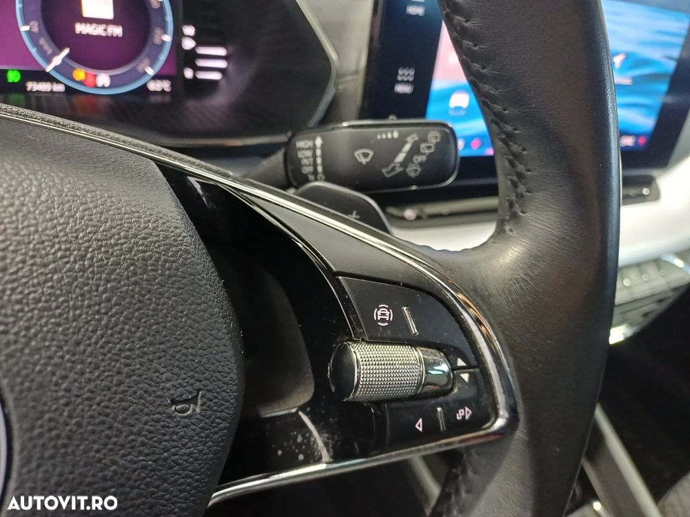 Skoda Octavia 2.0 TDI DSG Style - 12