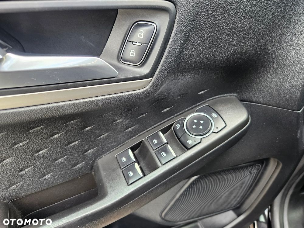 Ford Escape - 20
