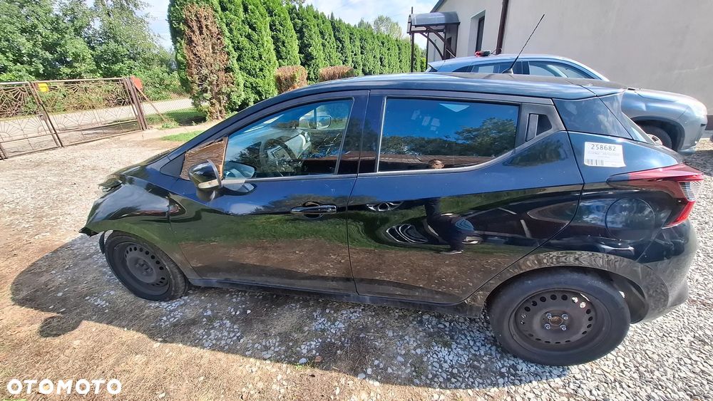 Nissan Micra - 4