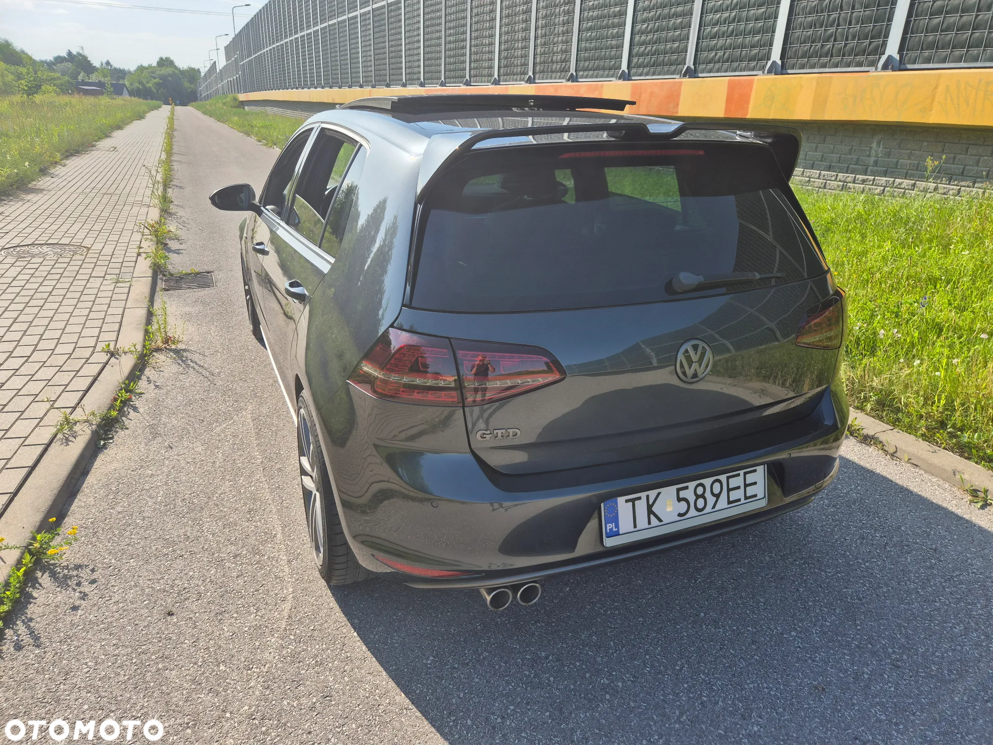 Volkswagen Golf VII 2.0 TDI BMT GTD - 10