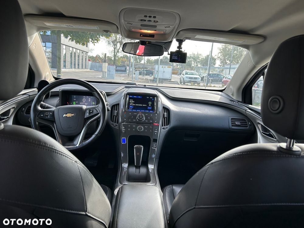 Chevrolet Volt - 32