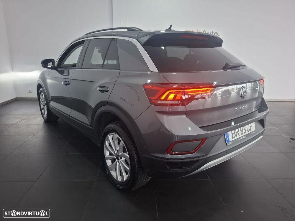 VW T-Roc 1.0 TSI Urban - 10