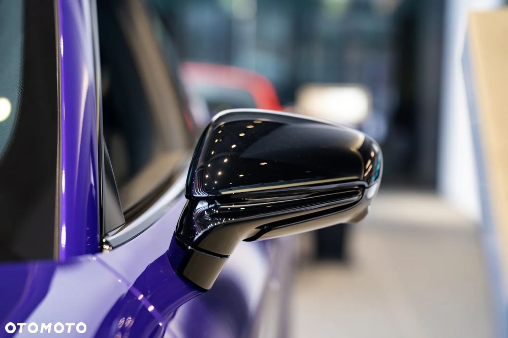 Porsche Taycan 105kWh 4S Black Edition - 26