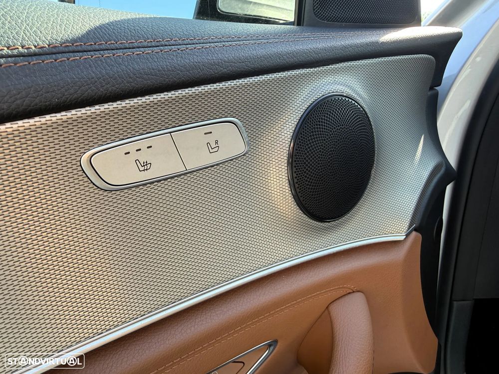 Mercedes-Benz E 220 d AMG - 29