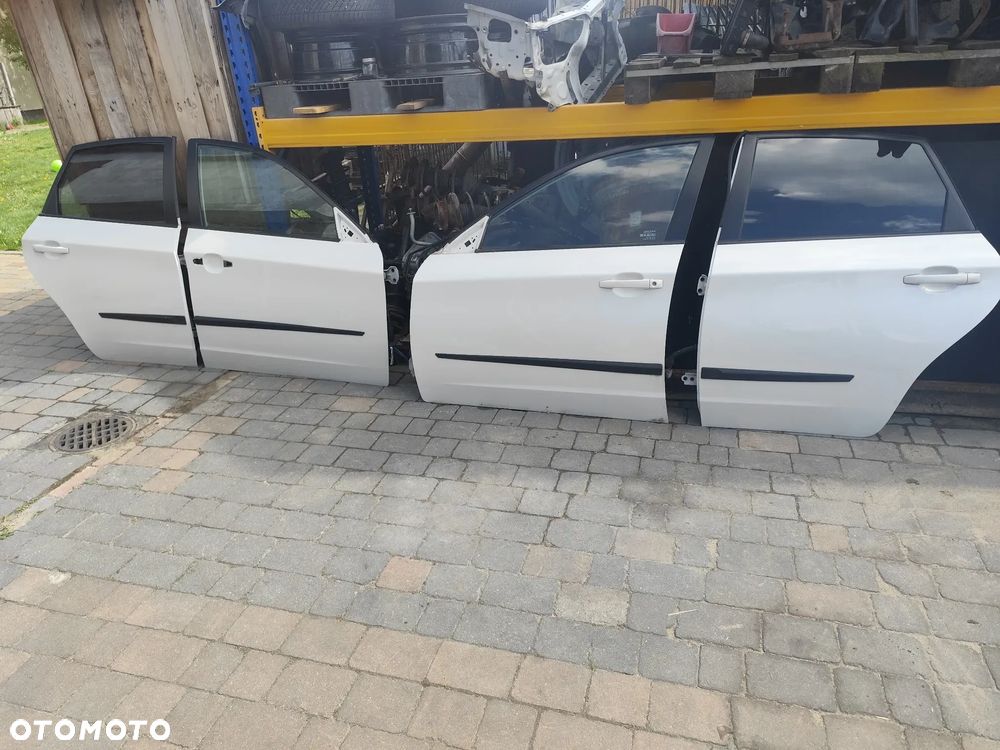 Subaru Impreza Sport GH maska zderzak lusterko drzwi klapa lampy ksenon tylne LED listwy progowe - 17