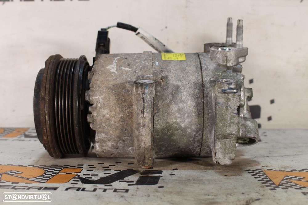 Compressor Do Ac / Ar Condicionado Ford Focus Iii  Av1119d629ba / Av11 - 5
