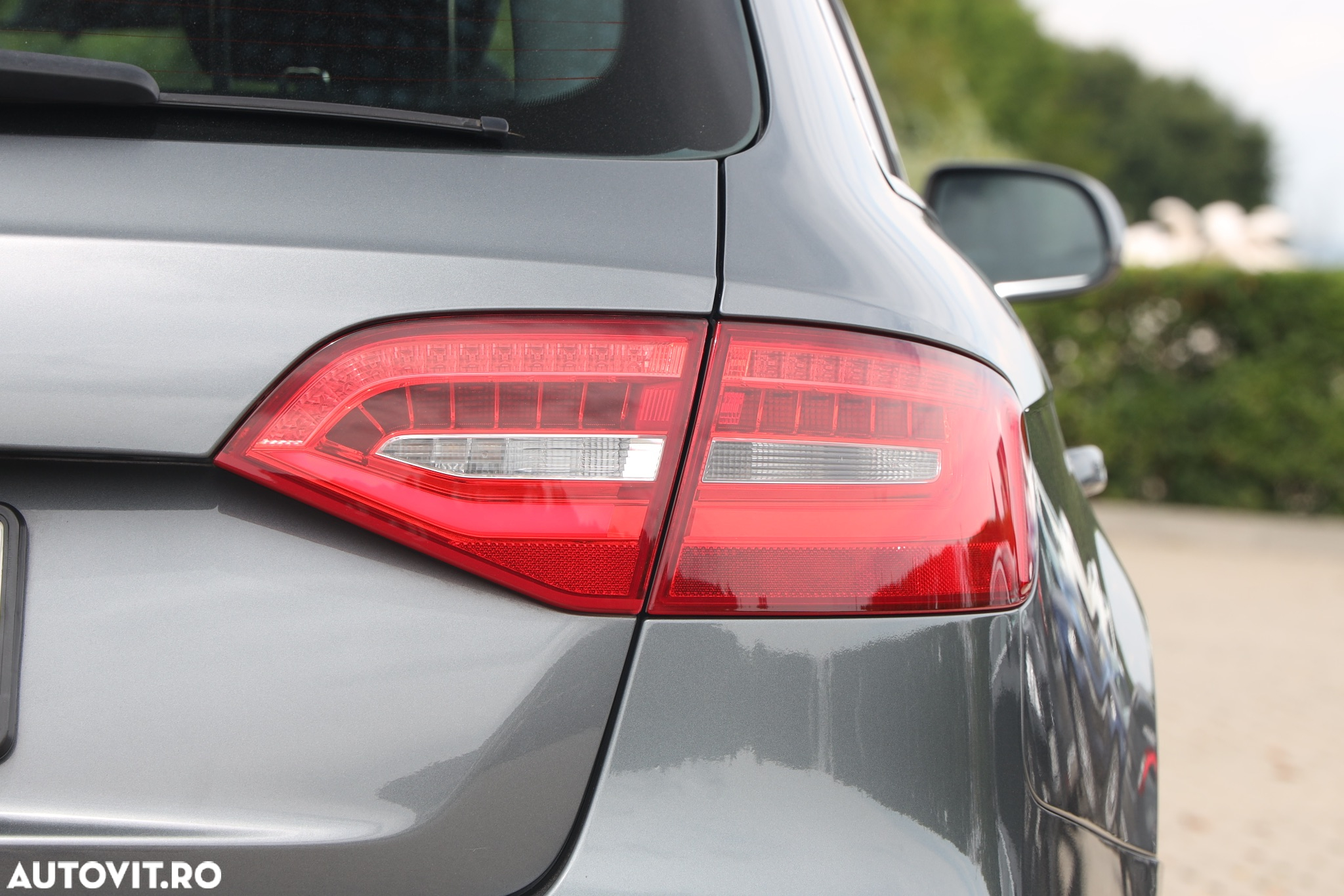 Audi A4 2.0 TDI DPF S line Sportpaket - 35