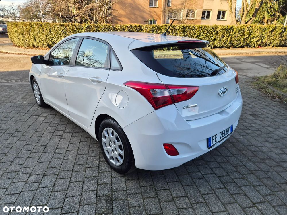 Hyundai i30 1.4 CRDi Trend - 7