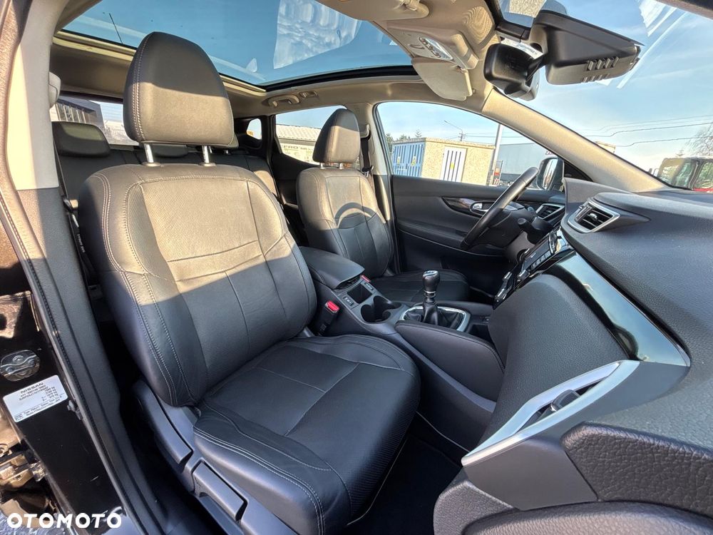 Nissan Qashqai 1.6 DCi Tekna EU6 - 23