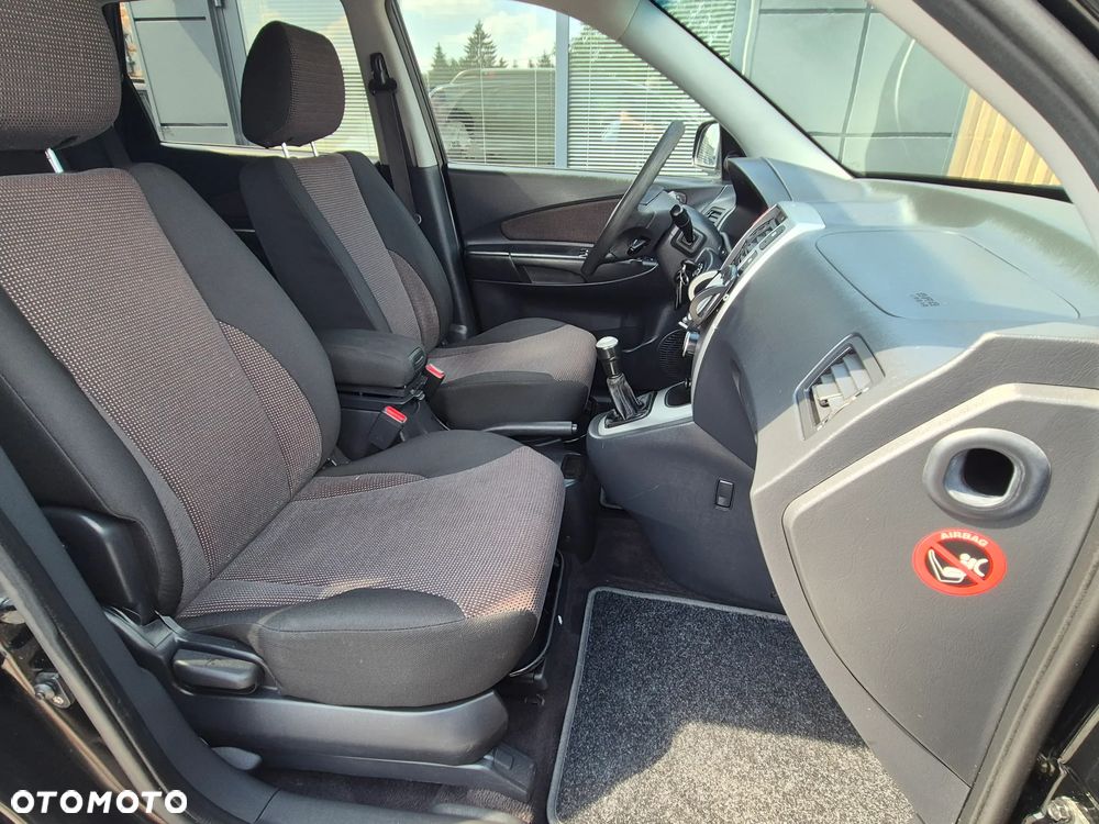Hyundai Tucson 2.0 2WD GLS Style - 32