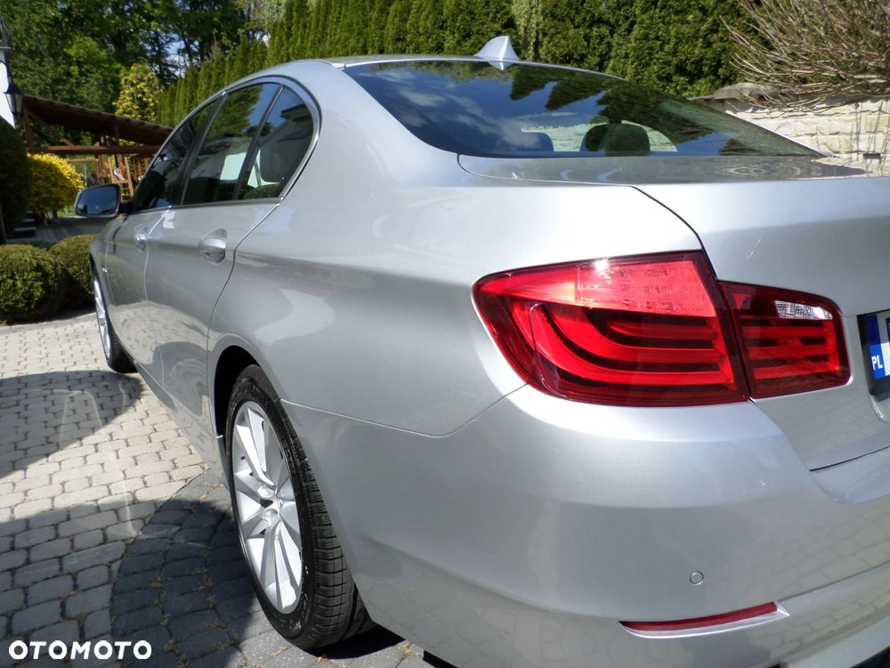 BMW Seria 5 520d - 15