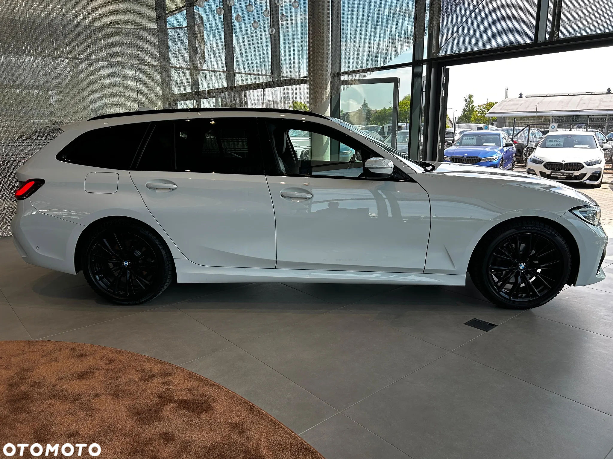BMW Seria 3 318d M Sport Shadow - 9