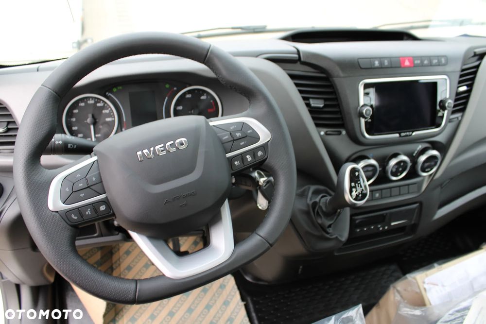 Iveco DAILY - 10