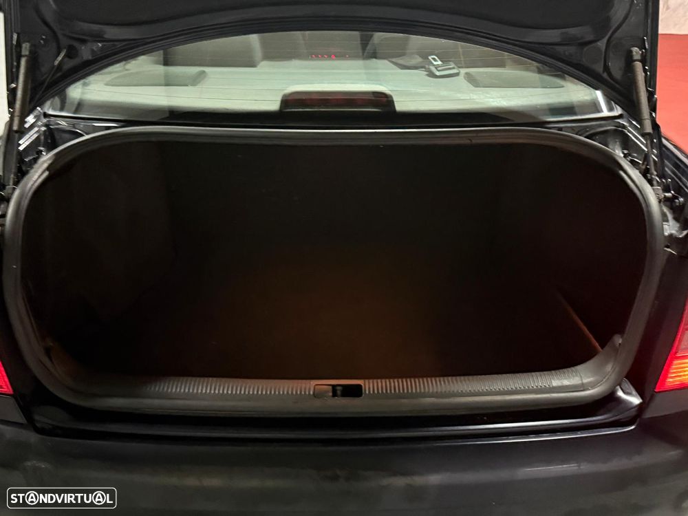 Audi A4 1.6 Sport 16 - 15