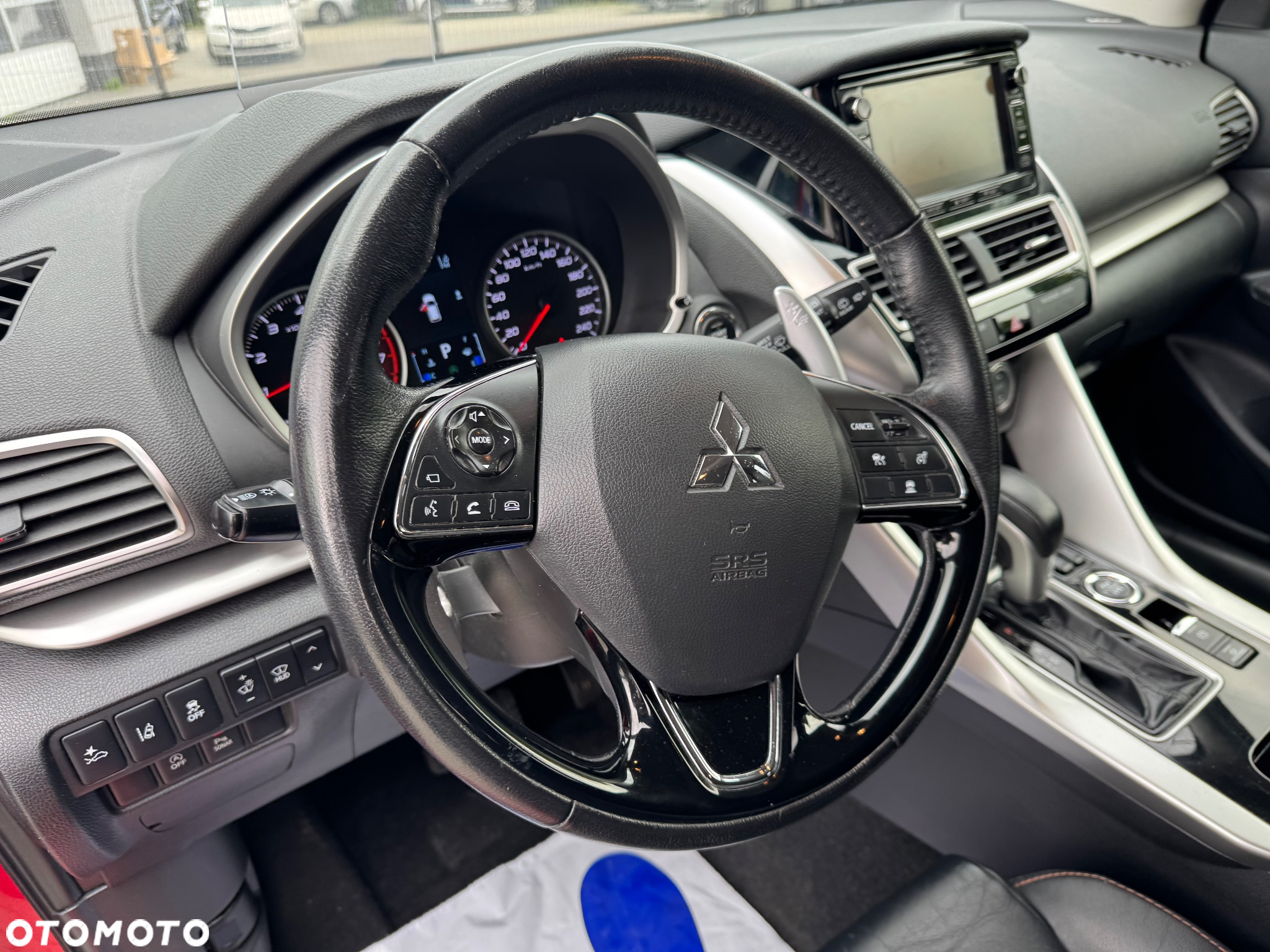 Mitsubishi Eclipse Cross 1.5 T GPF Intense Pro CVT 4WD - 32