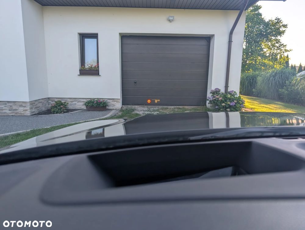 BMW Seria 3 320d Sport Line - 14
