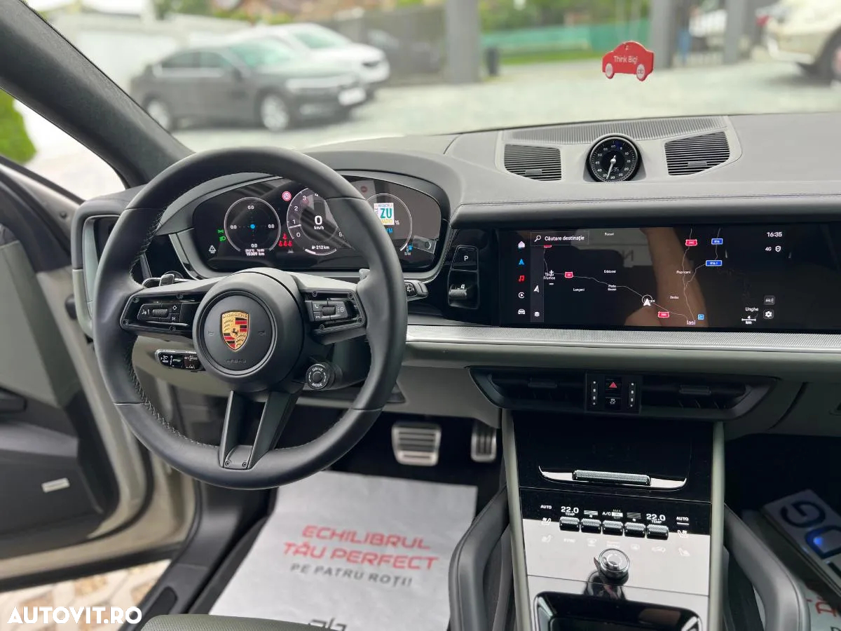 Porsche Cayenne S - 17