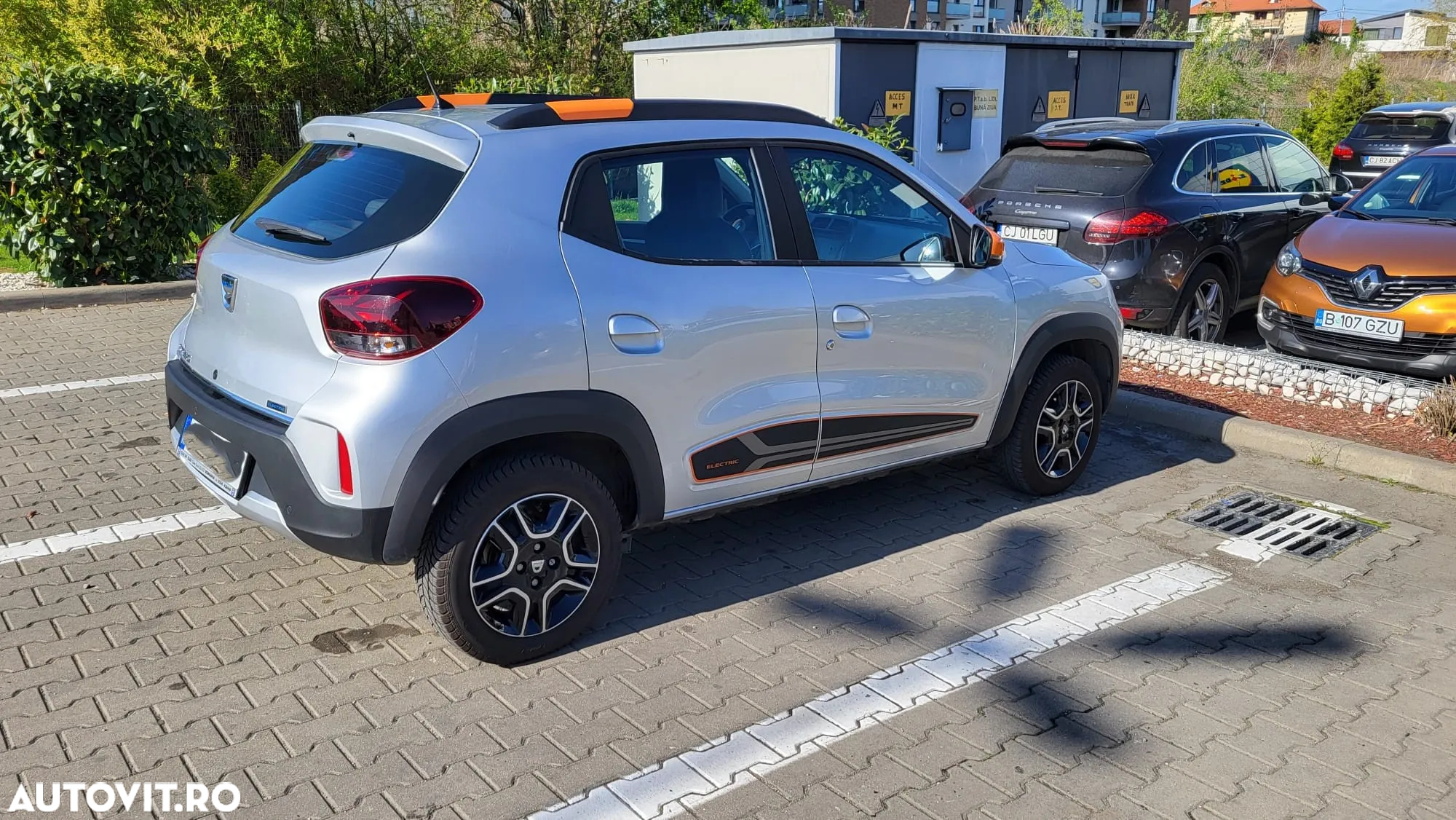 Dacia Spring Expression - 8