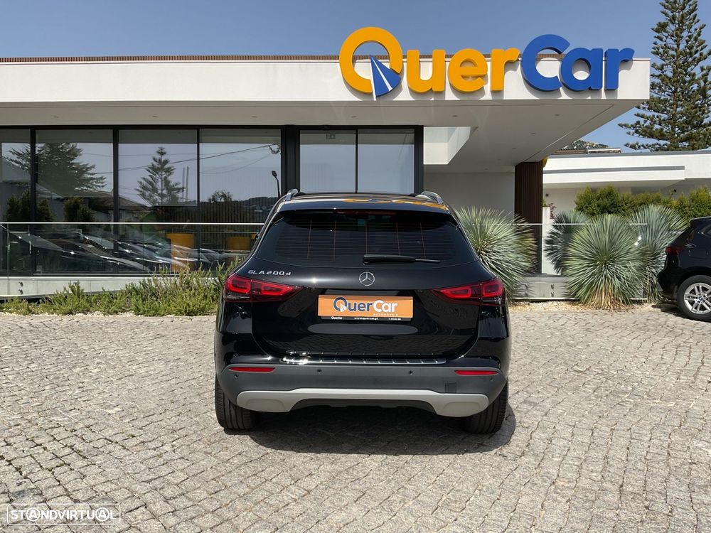 Mercedes-Benz GLA 200 d - 13