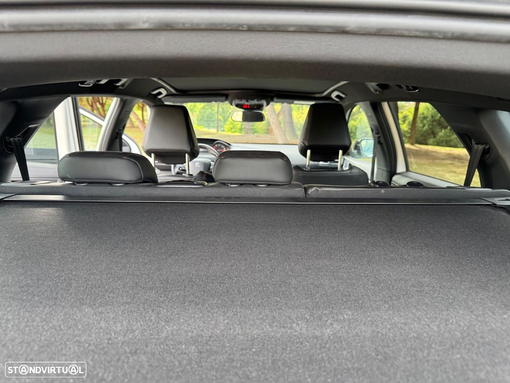 Peugeot 308 SW - 18