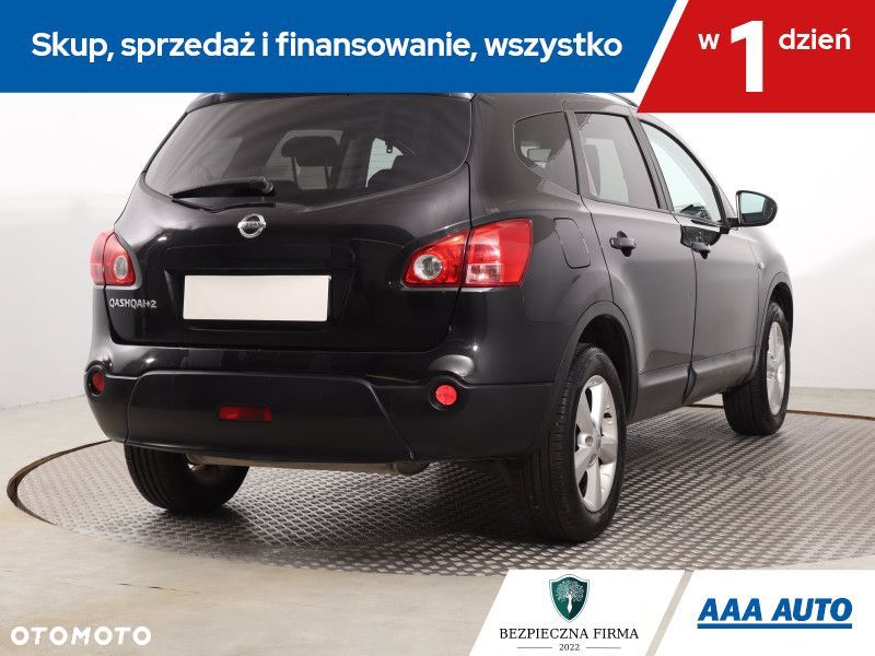 Nissan Qashqai+2 - 6