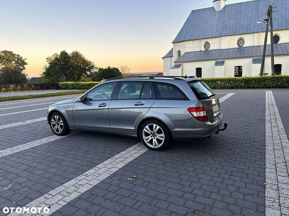 Mercedes-Benz Klasa C 200 CDI Classic - 17