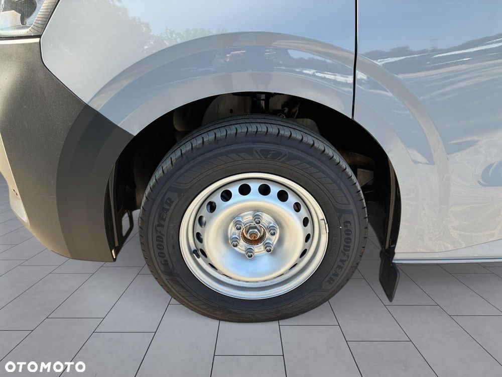 Volkswagen Transporter T7 4MOTION 4x4, Skrzyniowy z podw. kabiną/6-cio osob., 2,0 TDI 150 KM automatyczna r. o. 3500 mm - 33