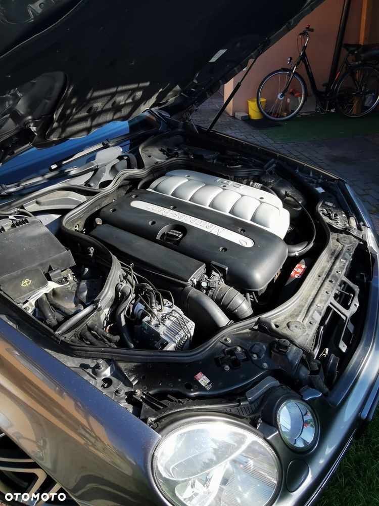 Mercedes-Benz Klasa E 320 CDI Avantgarde - 23