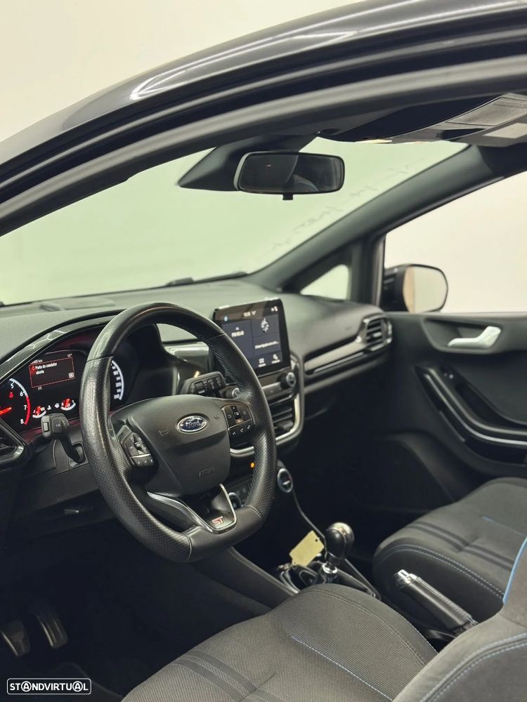 Ford Fiesta 1.5 EcoBoost ST - 10
