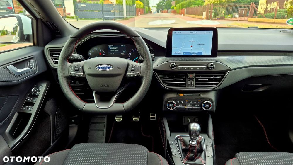 Ford Focus 1.5 EcoBoost STart-Stopp-System ST-LINE - 18