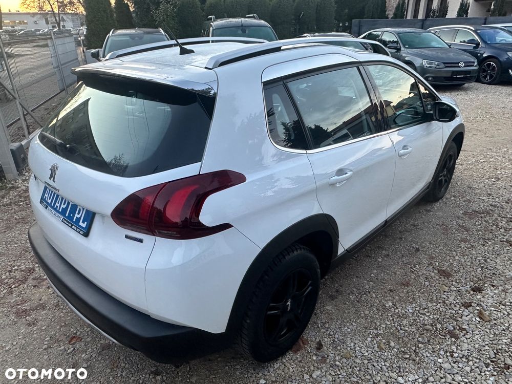Peugeot 2008 BlueHDi FAP 120 STOP & START Allure - 10