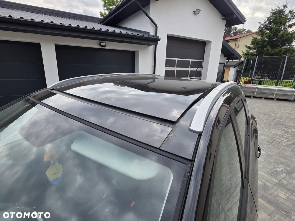 Hyundai ix35 2.0 CRDi 4WD Automatik Premium - 22