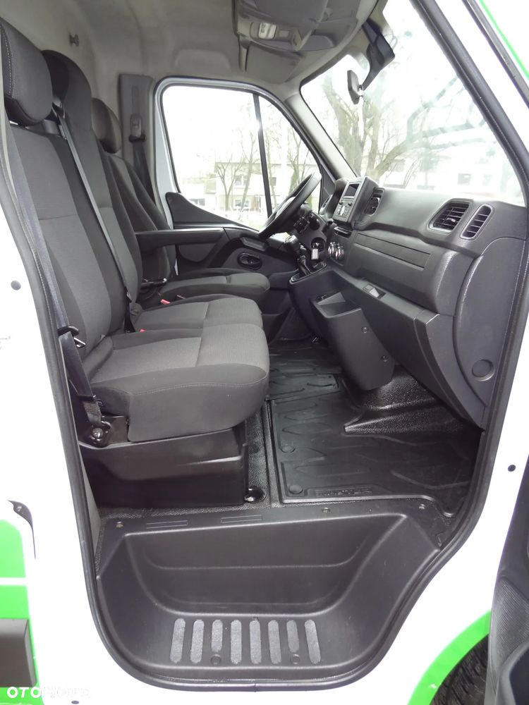 Renault Master Skrzynia 4,0m 2021r - 5