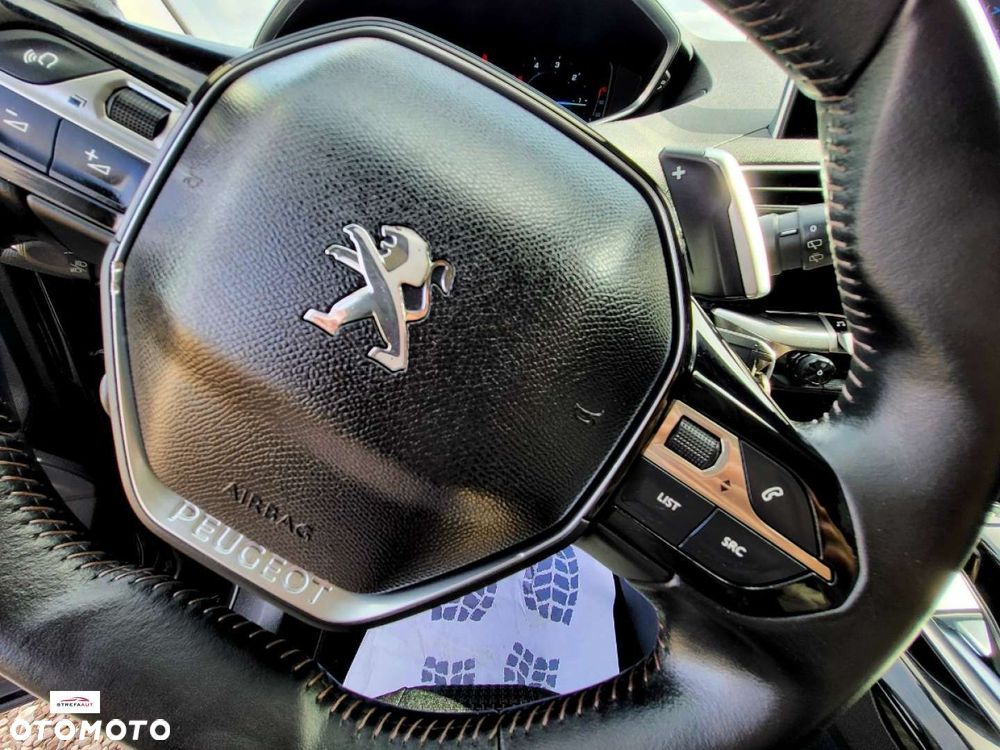 Peugeot 3008 - 17