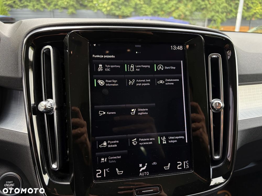 Volvo XC 40 D3 Momentum Pro - 28