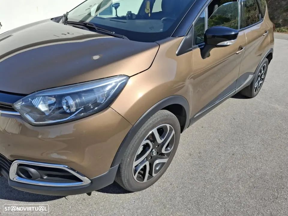Renault Captur 1.5 dCi Exclusive - 2