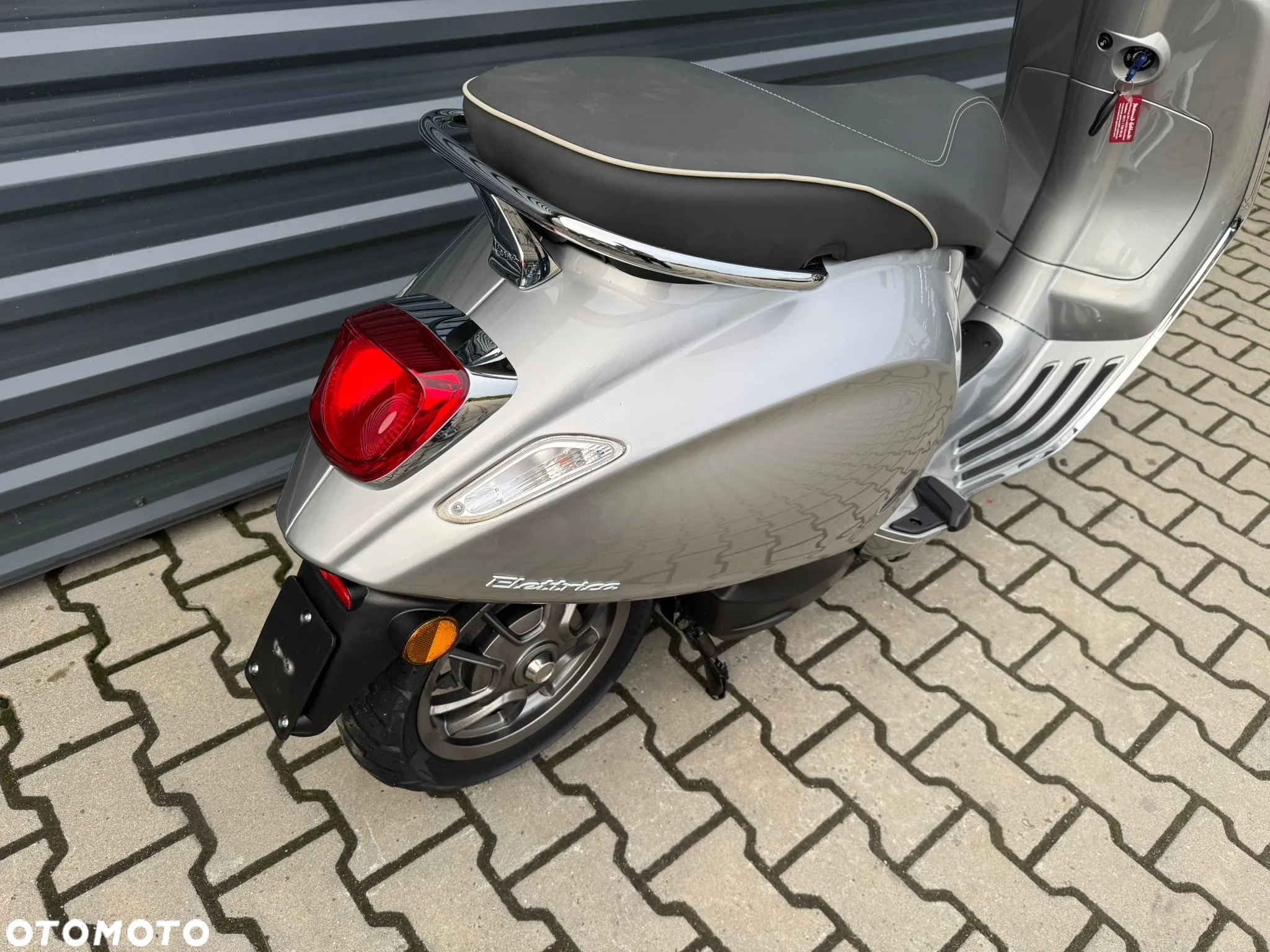 Vespa Elettrica - 10