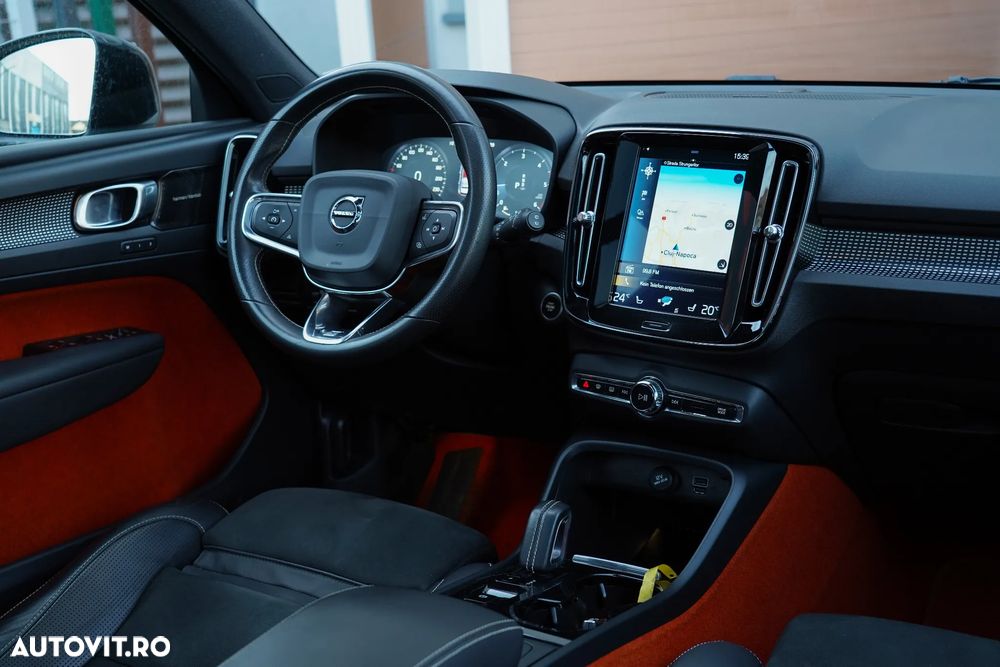 Volvo XC 40 D4 AWD Geartronic R-Design - 11