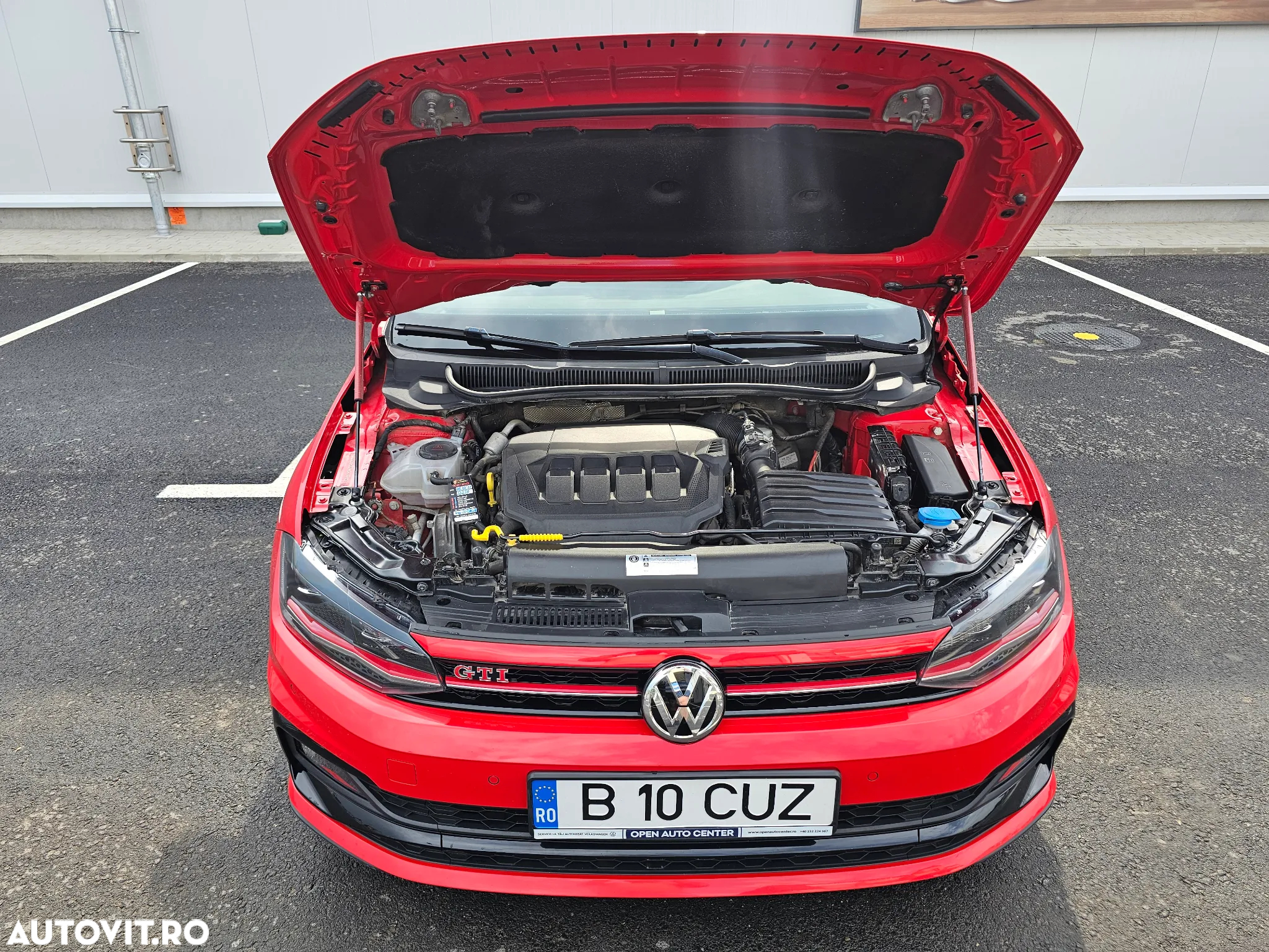 Volkswagen Polo 2.0 TSI OPF DSG GTI - 16