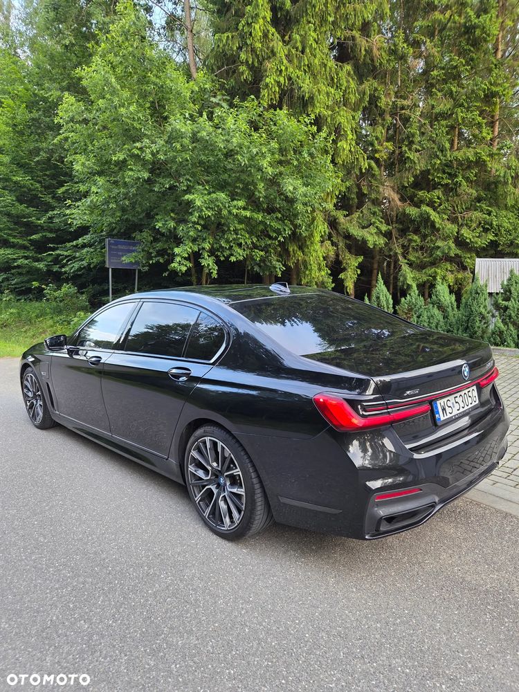 BMW Seria 7 - 10