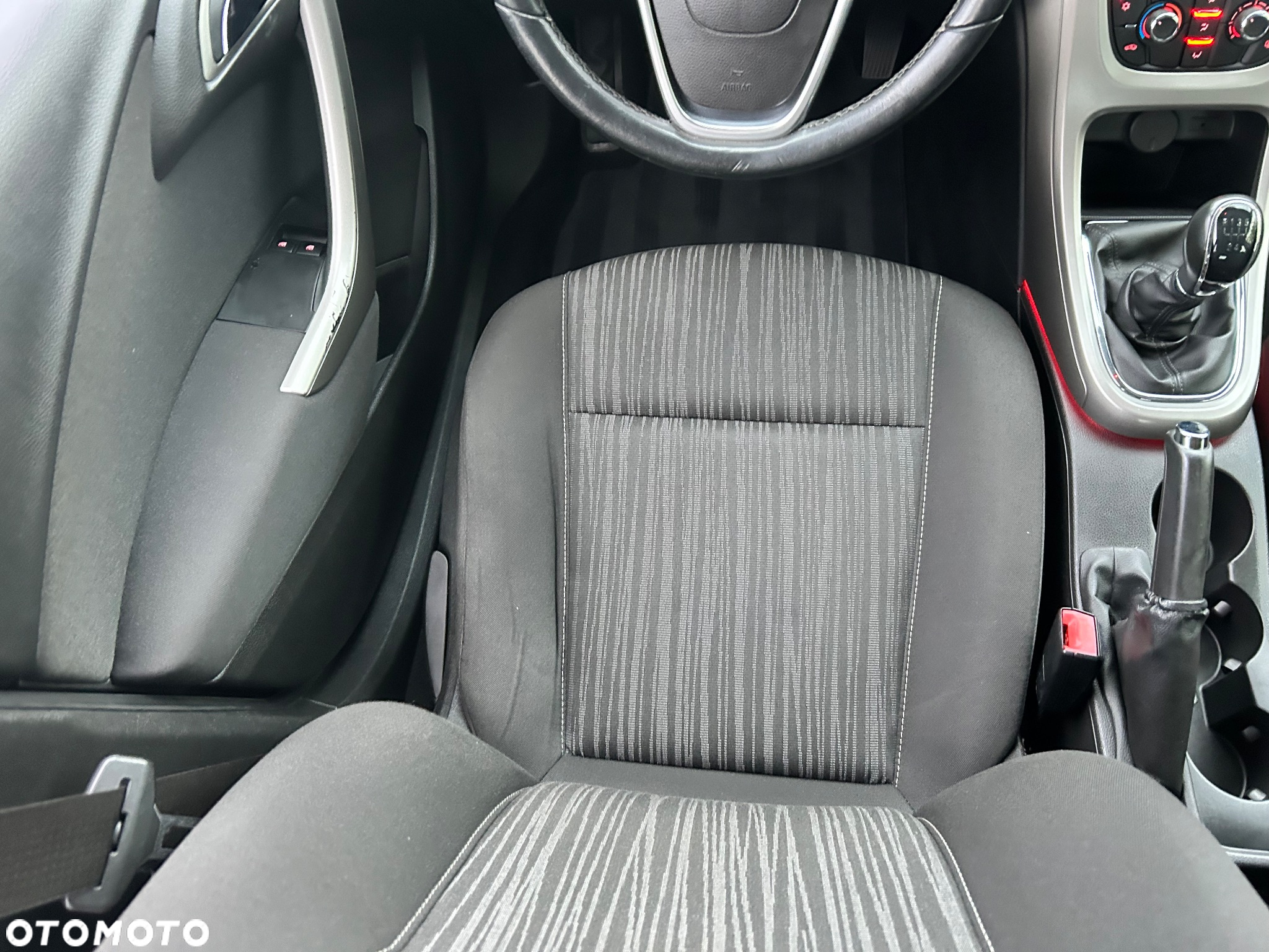 Opel Astra IV 1.4 Cosmo - 13