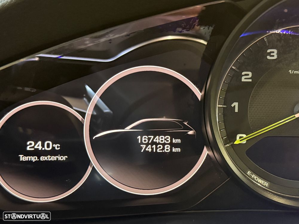 Porsche Cayenne E-Hybrid Platinum Edition - 18