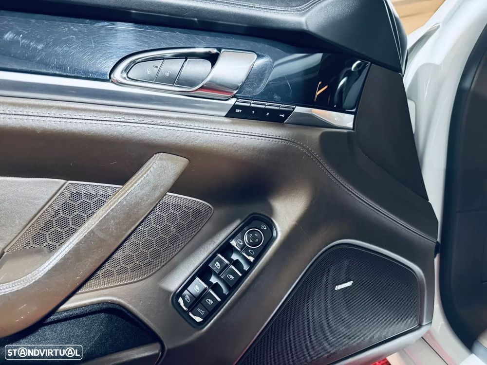 Porsche Panamera Diesel - 34